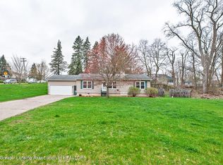 606 Locust St, Dewitt, MI 48820