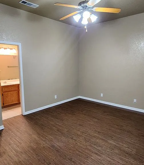 4805B Heather Ln — Photo 8