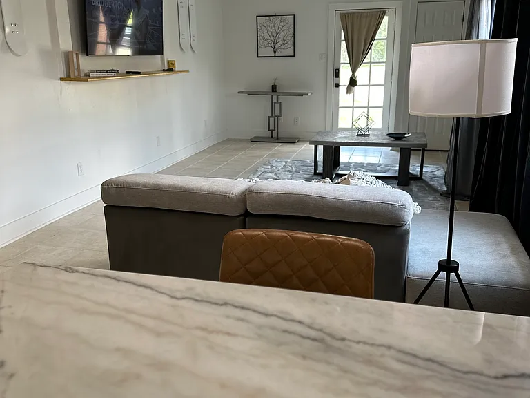 6614 Pontchartrain Blvd — Photo 2