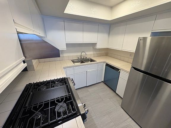 2nd image of 16761 Moody Cir APT B