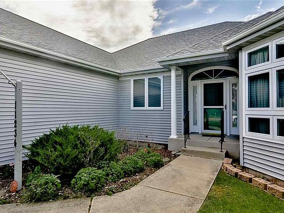 3rd image of 11234 Yarby Ln