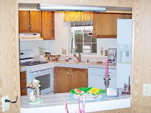 2nd image of 20843 Waalew Rd Space C175