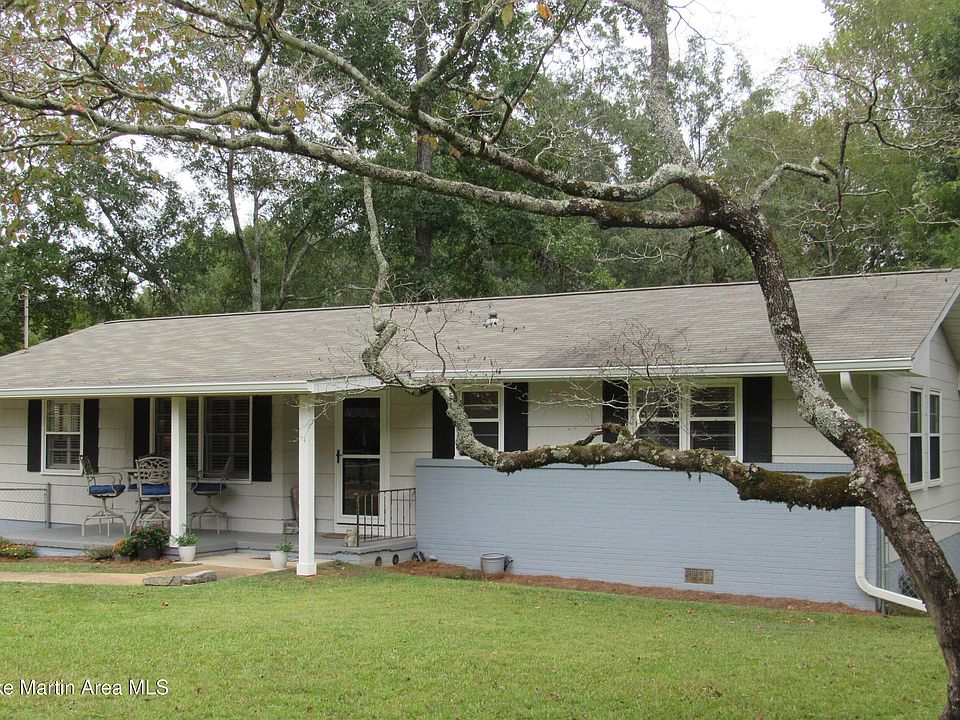 1st image of 1797 Pineview Dr