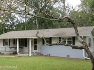 1797 Pineview Dr, Alexander City, AL 35010