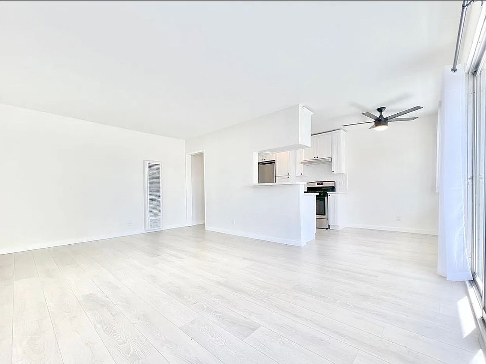 1st image of 11668 Idaho Ave #7