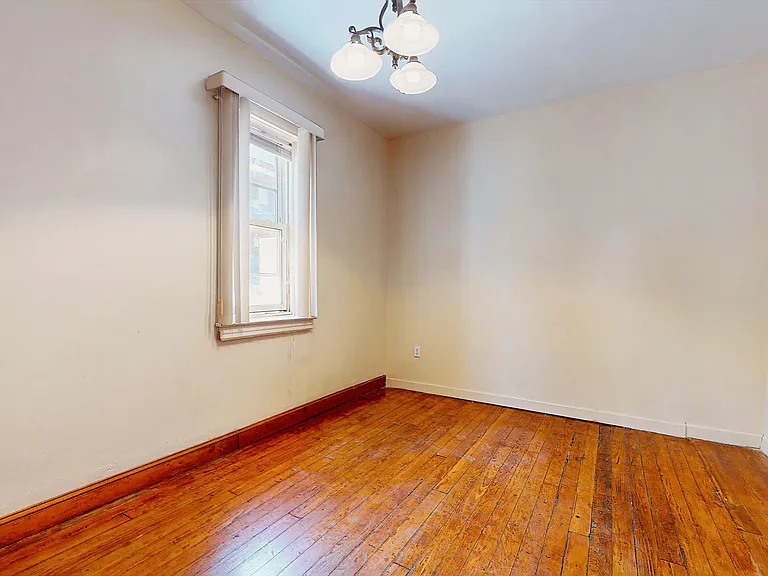 479 Irving Ave #1 — Photo 14