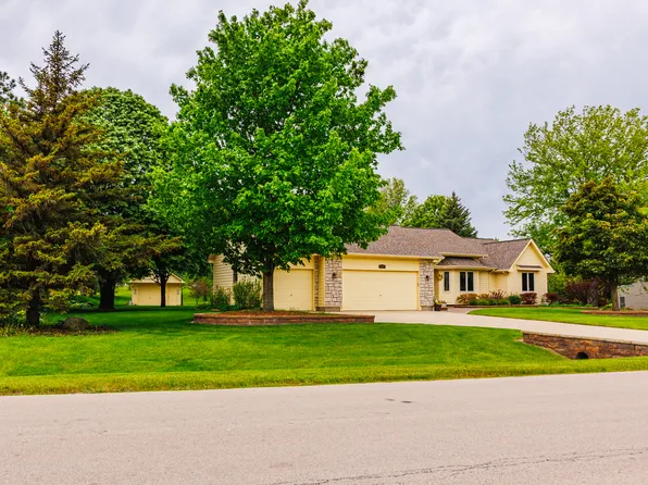 2005 Bernadette Ln, Yorkville, IL 60560
