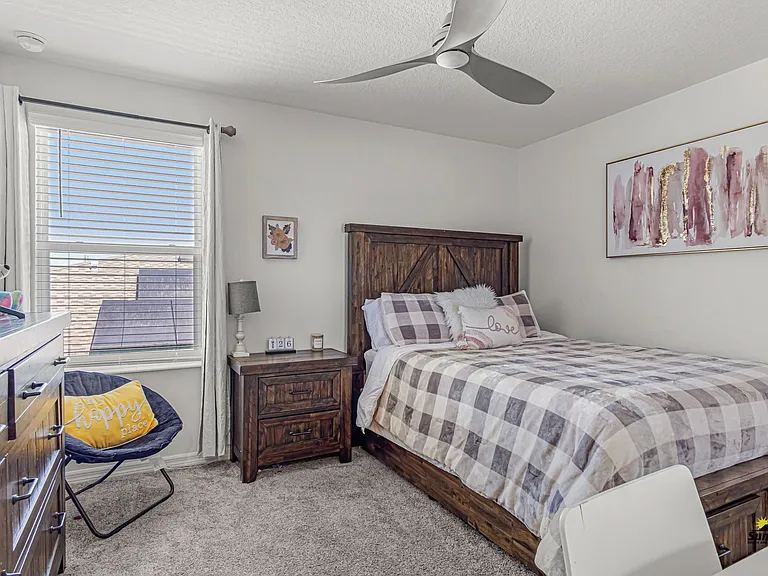 1164 Sand Trap Ct — Photo 16