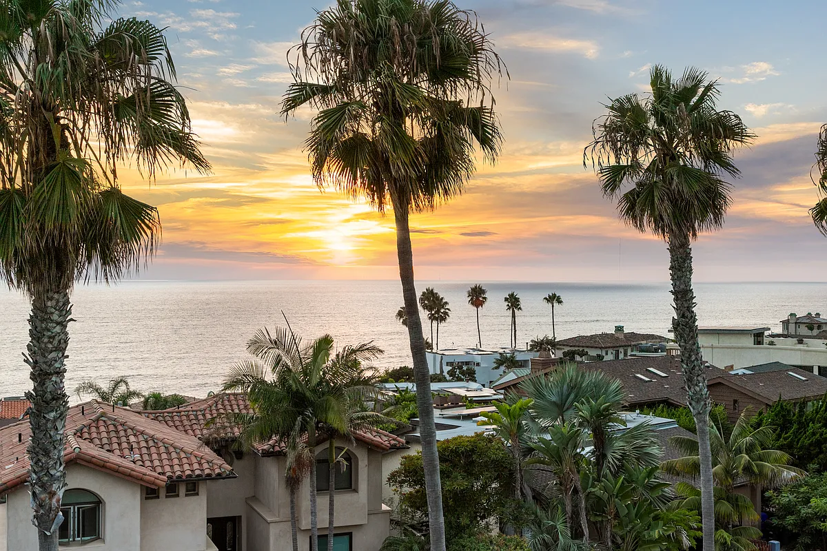 Building Photo - 5430 La Jolla Blvd #C302