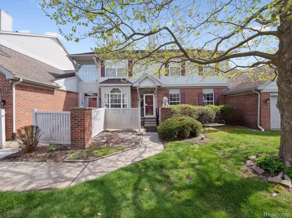 49559 Donovan Blvd, Plymouth, MI 48170