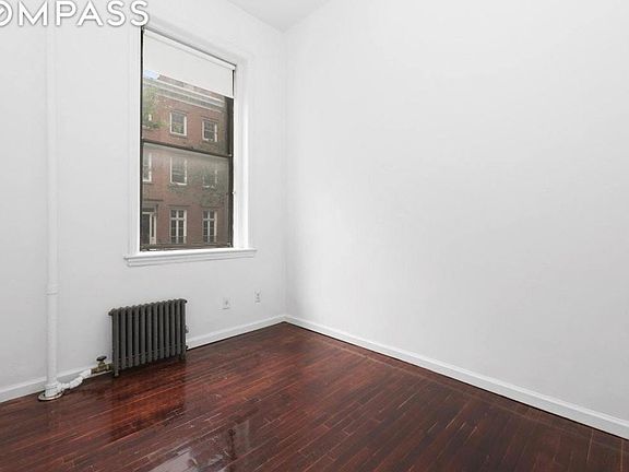 4th image of 54 Jane St APT 3