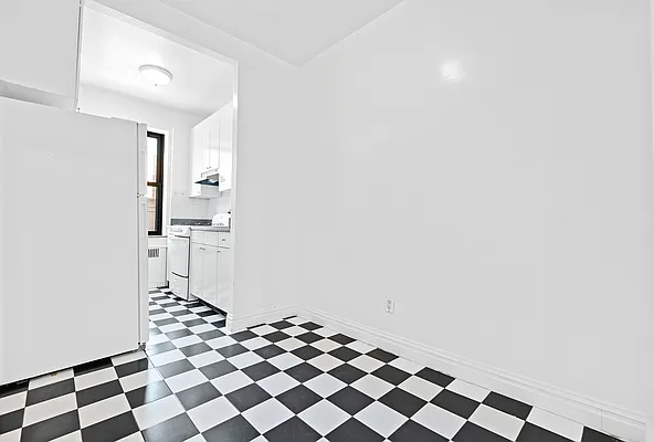 Rented by REAL New York | media 10