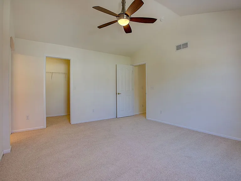 2770 Whitetail Cir — Photo 15