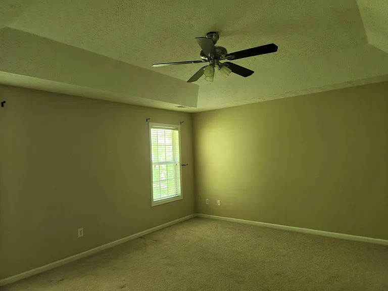 2350 Kirkstone Dr — Photo 19