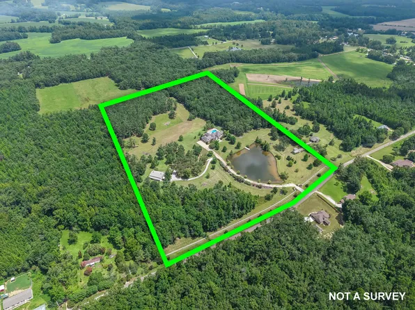 249 State Line Rd, Michie, TN 38357