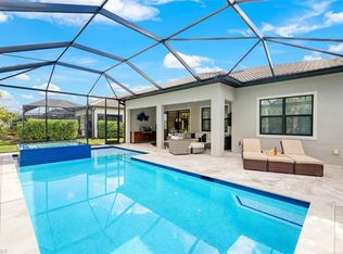 9367 Greyhawk Trl, Naples, FL 34120