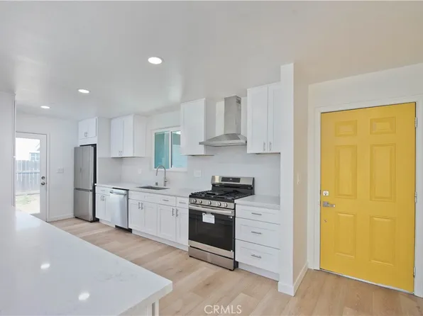 1608 Alviso St, Simi Valley, CA 93065