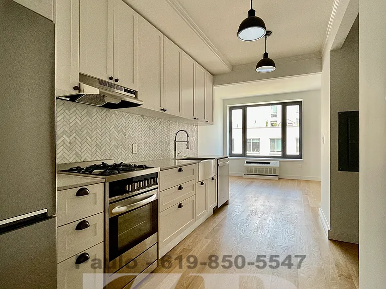 409 Eastern Pkwy #812 — Photo 3