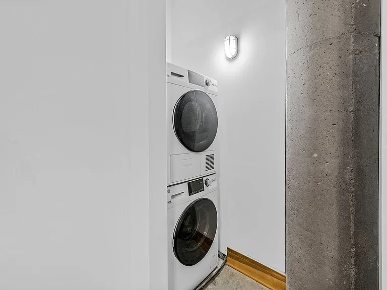 GW Apartments — Photo 23