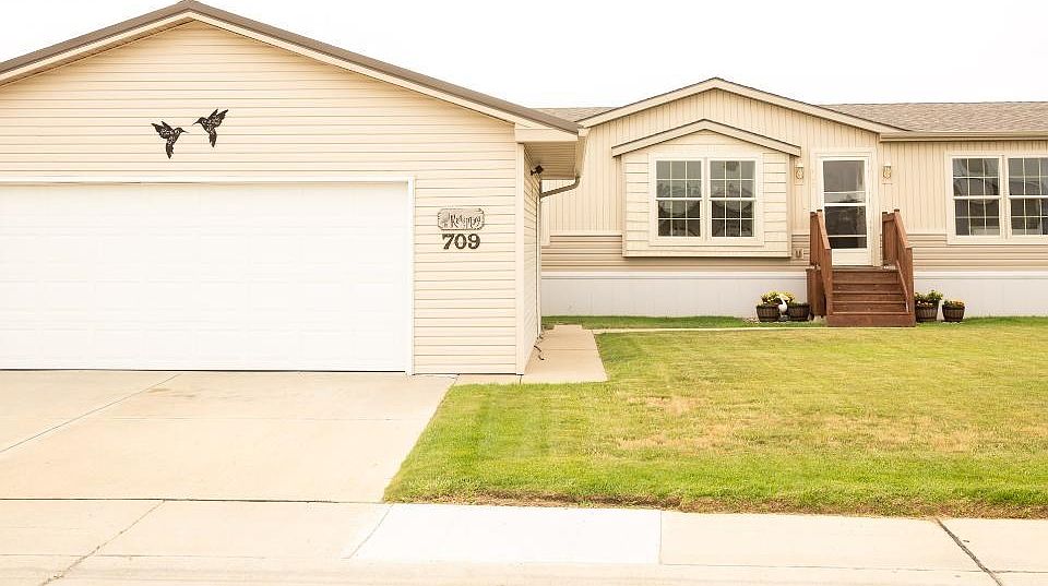 1st image of 709 Foxtail Dr #709