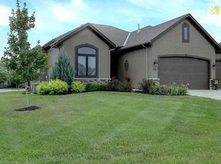 10001 Millstone Dr, Lenexa, KS 66220