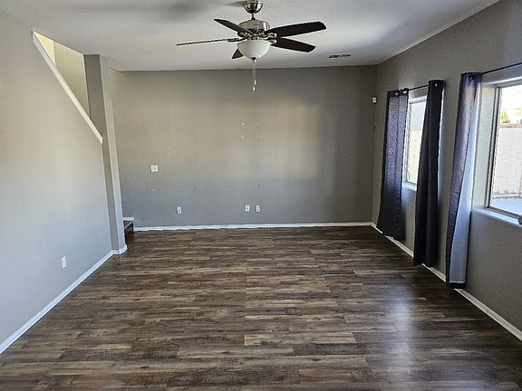 3rd image of 5910 E Valley View Dr