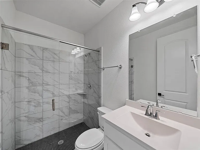 4280 Mill Pond Dr — Photo 7