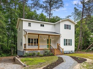 2701 Perdue Ave, Chester, VA 23831