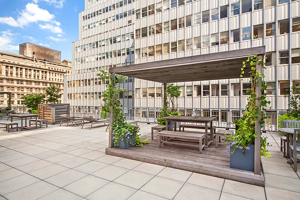 Rented by Compass | media 12