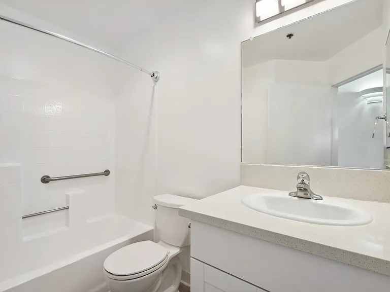 1 Bedroom 1 Bathroom