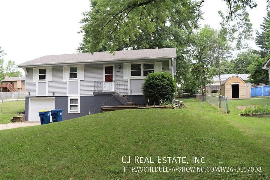 1st image of 1606 S Skyline Dr