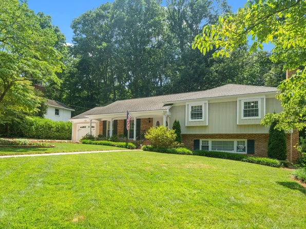 1312 Hampton Valley Rd #10, Cary, NC 27511