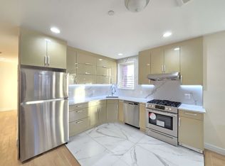 1434 72nd St #2A, Brooklyn, NY 11228