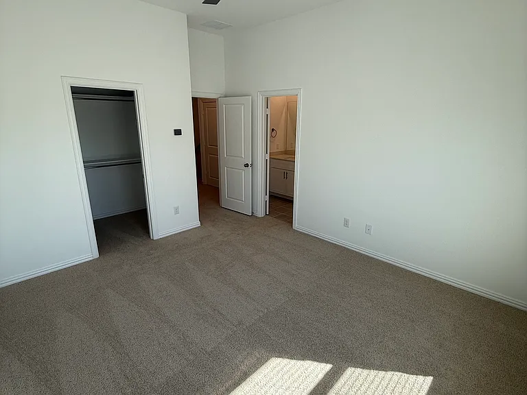 4703 Stirring Ptwy — Photo 12