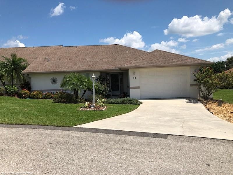1st image of 62 Hickory Hills Cir