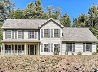 300 Eden Dr, Etters, PA 17319