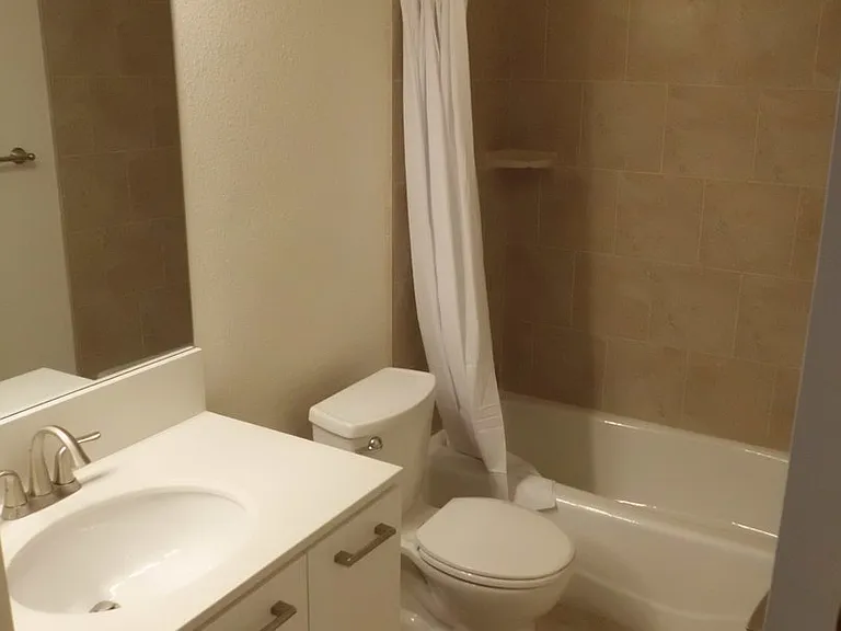1036 Oak Grove Rd #77 — Photo 4