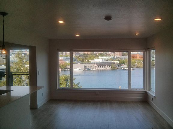 4th image of 3220 Fuhrman Ave E #3