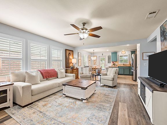 3rd image of 7422 Sage Valley Ln