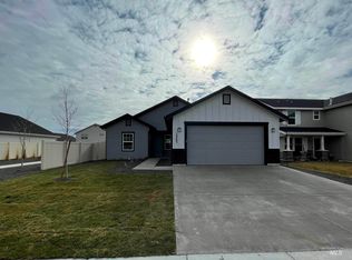 10403 Blue Spgs, Saint Nampa, ID 83687