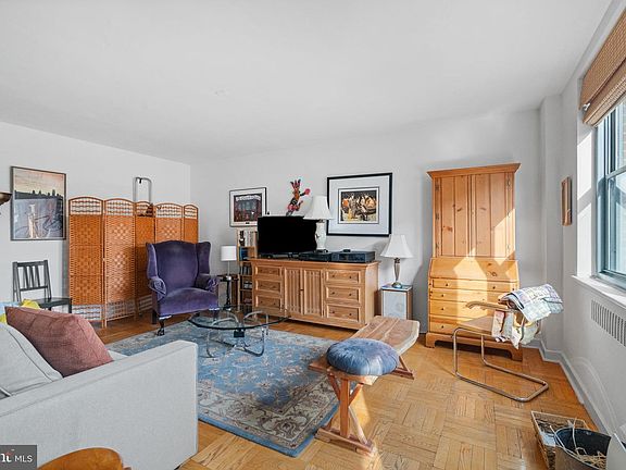 2nd image of 2601 Pennsylvania Ave APT 1132