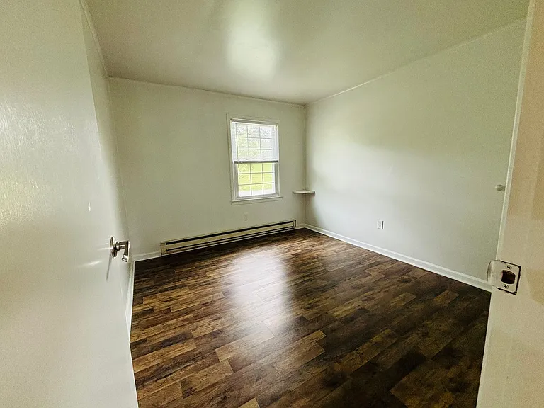922 Country Acres Rd — Photo 14
