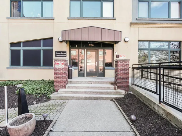 600 Monroe Ave NW APT 210, Grand Rapids, MI 49503