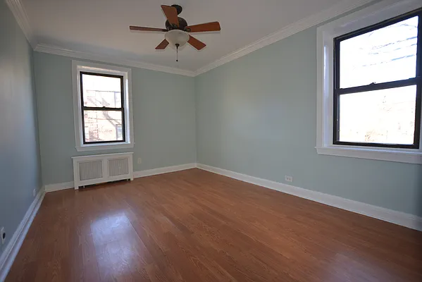 Sold by Voro, LLC | media 43