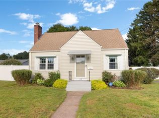 119 Campfield Rd, Manchester, CT 06040