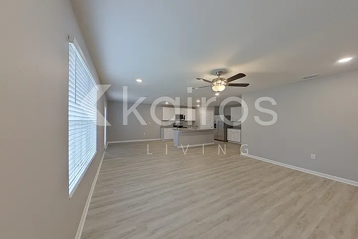 4820 Malay Cir — Photo 3