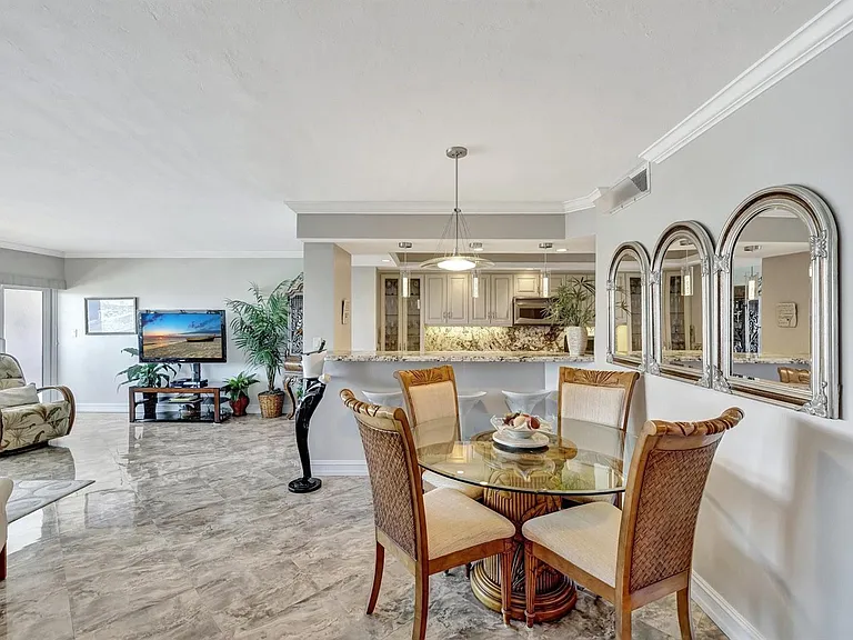 2100 S Ocean Dr #16F — Photo 15