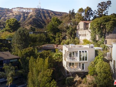 6180 Rockcliff Dr, Los Angeles, CA, 90068