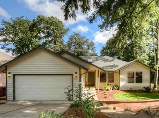 2451 Crestbrook Dr NW, Salem, OR 97304