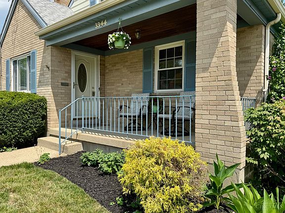3rd image of 3344 Dolomar Dr